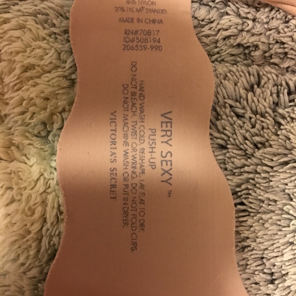 Victoria’s Secret push up bra nude color